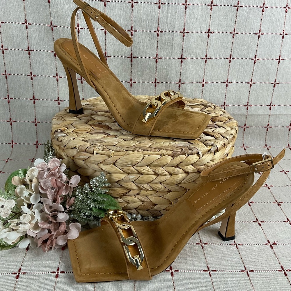 Good American Suede Single Strap Chain Heeled Sandals Amber Brown Sz 	11 New
